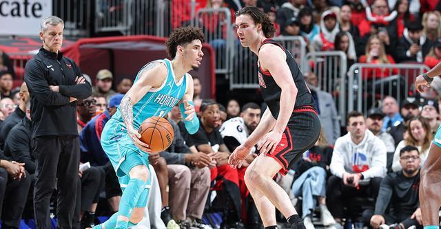 开云体育-ESPN专家预测新赛季战绩：骑士雷霆继续领跑东西部