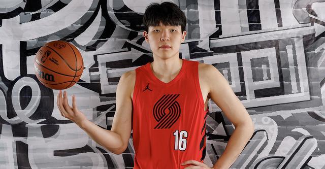 开云体育-ESPN专家预测新赛季战绩：骑士雷霆继续领跑东西部