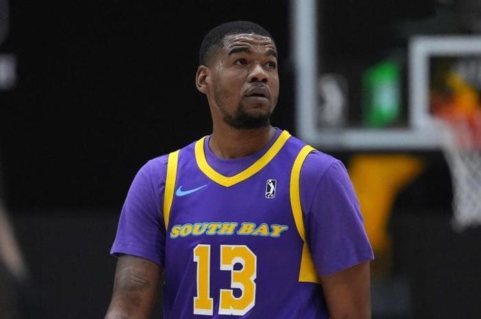 CBA两支球队哄抢NBA强力后卫梅森，除了山西，还有一支南方球队