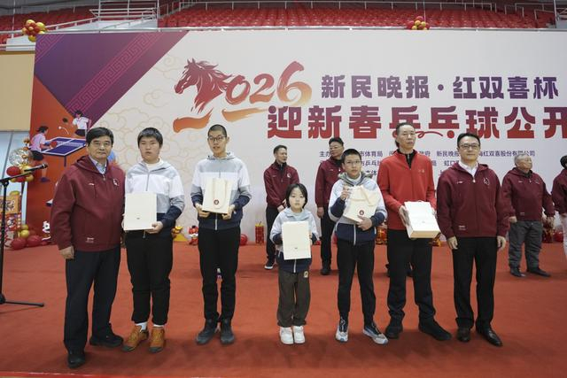 开云集团官网香港-和徐寅生刘诗雯打球是什么样的体验？特奥选手圆梦乒乓舞台|俞世根|新民晚报|男子单打|冰球|老师_新浪新闻